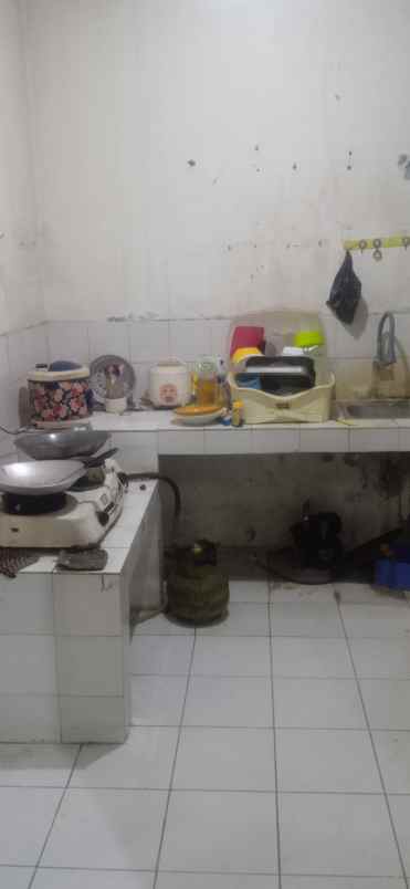 dijual rumah siap huni di perum metland tambun