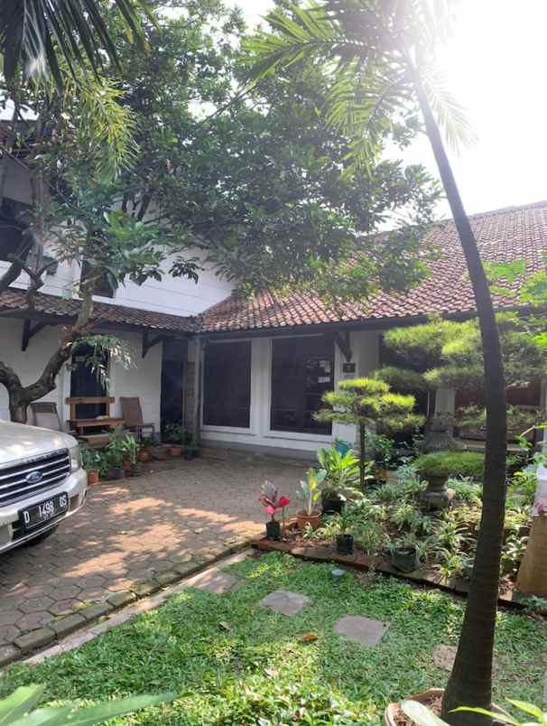 dijual rumah sindangsari barat