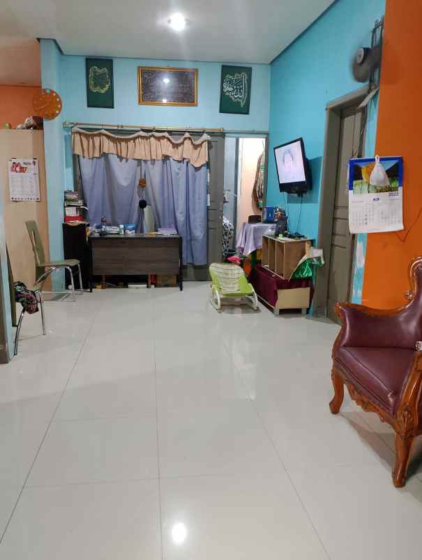 dijual rumah strategis kawasan bintaro