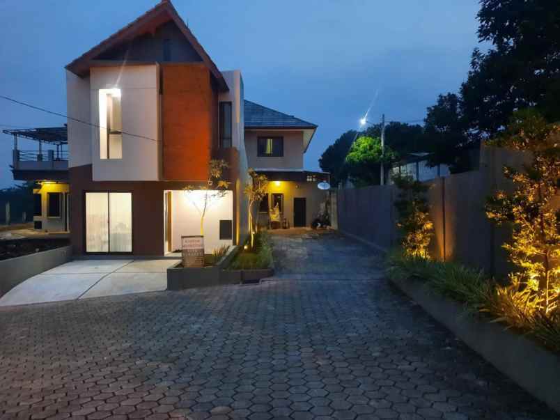 dijual rumah sukahati cibinong