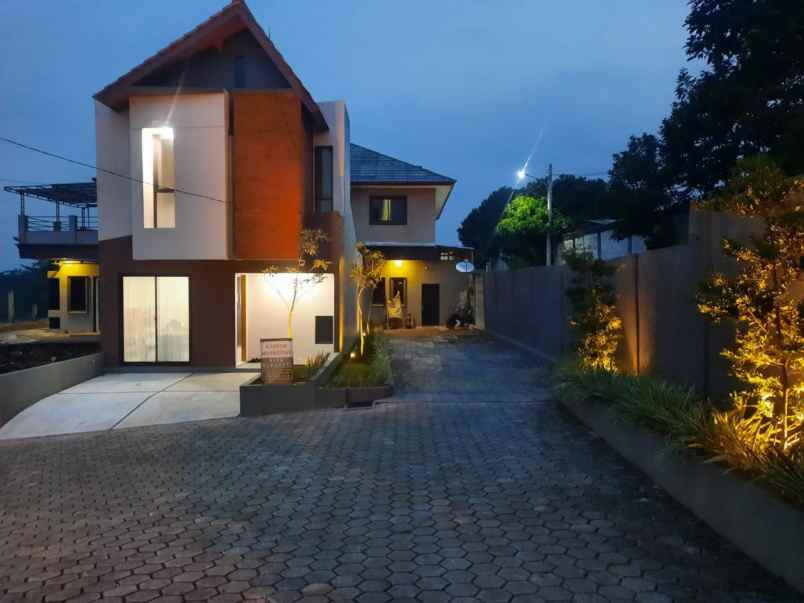 dijual rumah sukahati kec cibinong