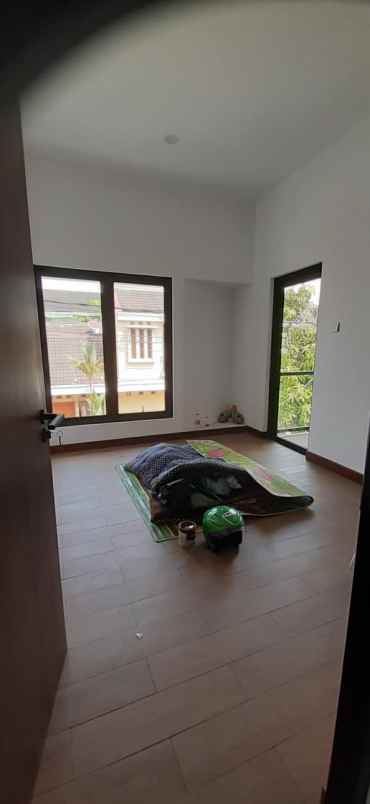 dijual rumah sukanagara antapani bandung