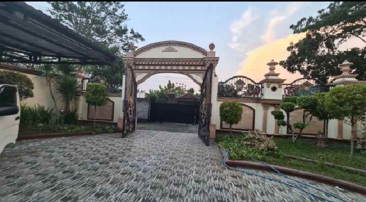 dijual rumah sukoharjo