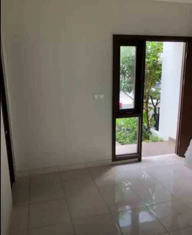 dijual rumah summarecon bekasi