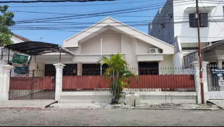 dijual rumah sutorejo tengah