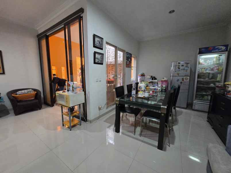 dijual rumah suvarna padi cluster