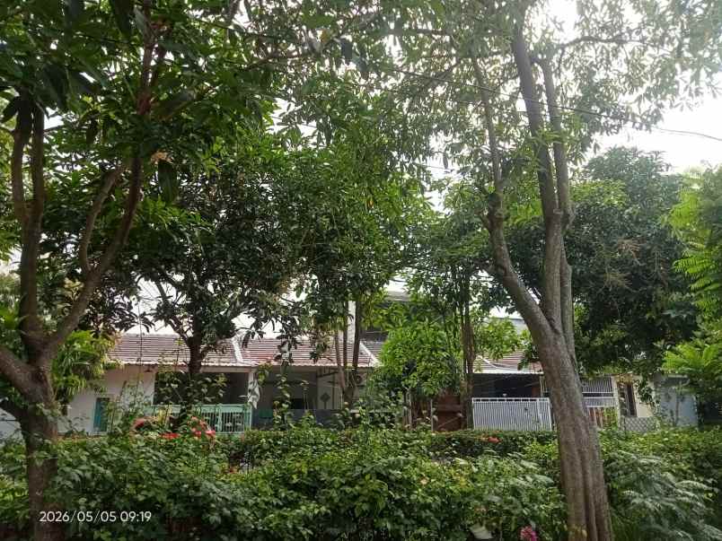 dijual rumah swan menganti park
