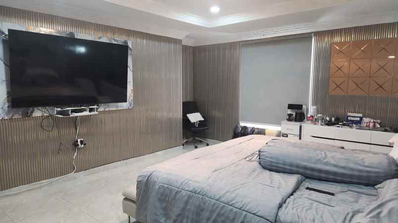 dijual rumah taman beverly golf lippo