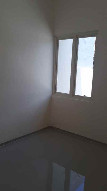 dijual rumah taman gunung anyar