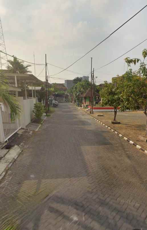 dijual rumah taman simpang darmo permai