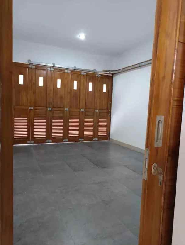 dijual rumah tamanmartani kalasan