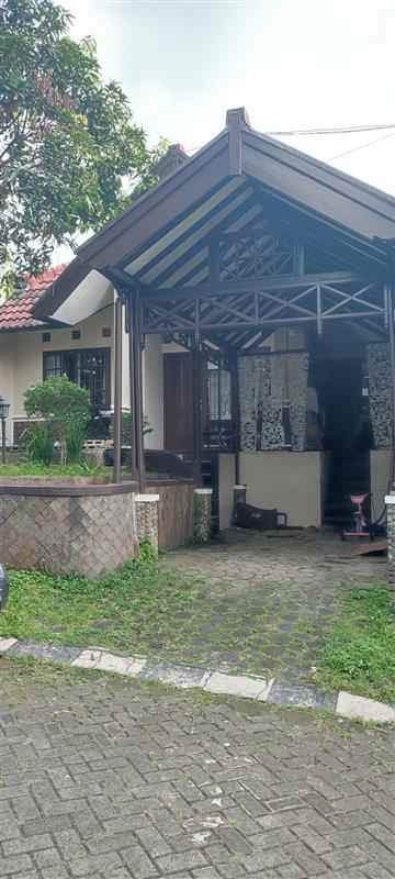 dijual rumah tamansari bukit bandung