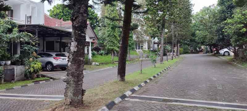 dijual rumah tamansari bukit bandung