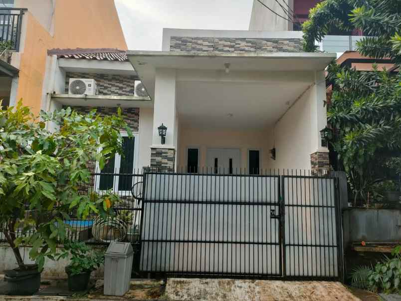 dijual rumah tanah baru beji kota depok