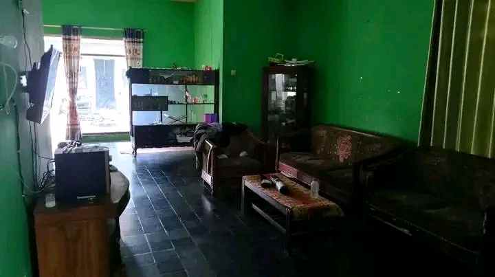 dijual rumah tanah pusat kota banyuwangi