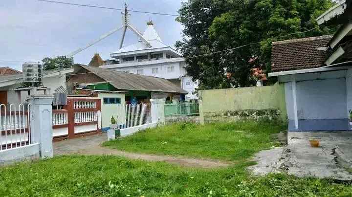 dijual rumah tanah pusat kota banyuwangi