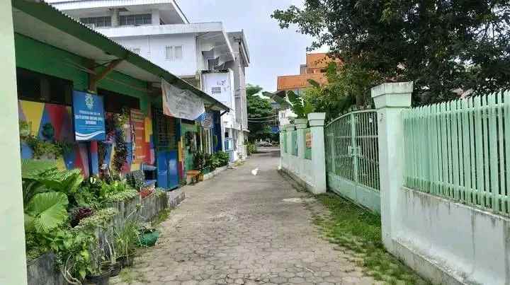 dijual rumah tanah pusat kota banyuwangi