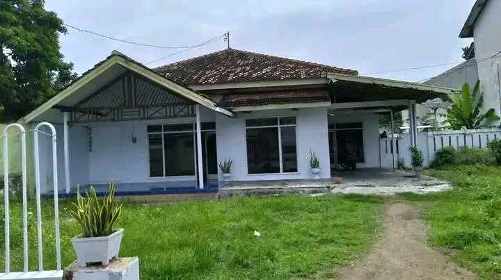 dijual rumah tanah pusat kota banyuwangi