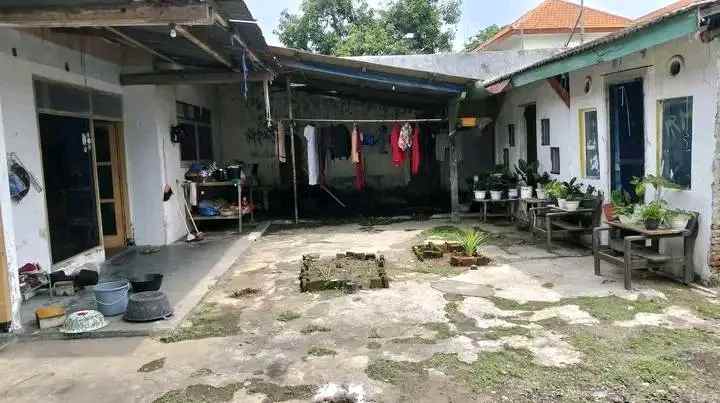 dijual rumah tanah pusat kota banyuwangi