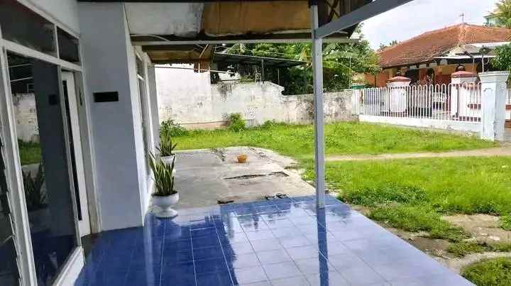 dijual rumah tanah pusat kota banyuwangi