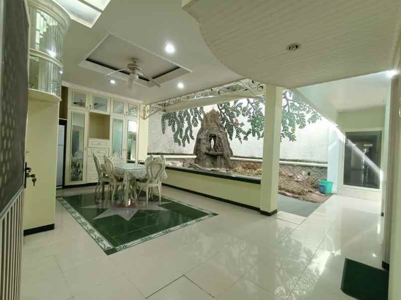dijual rumah tanjungsari sukomanunggal