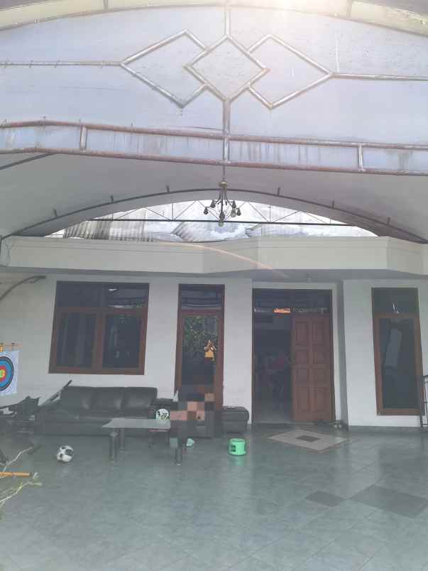 dijual rumah tempat usaha jl gatot subroto bandung