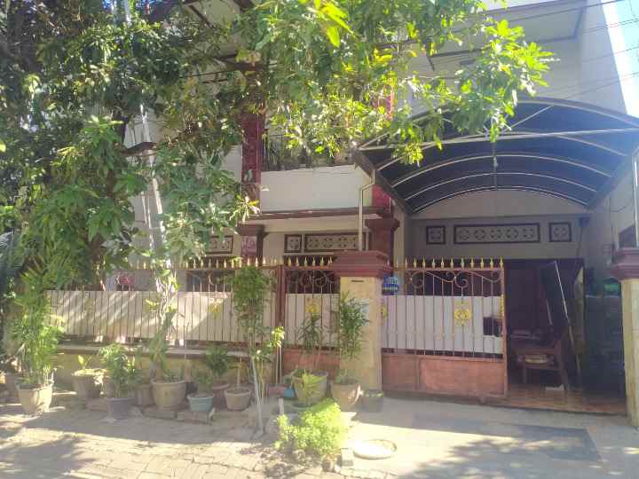 dijual rumah tenggilis mejoyo