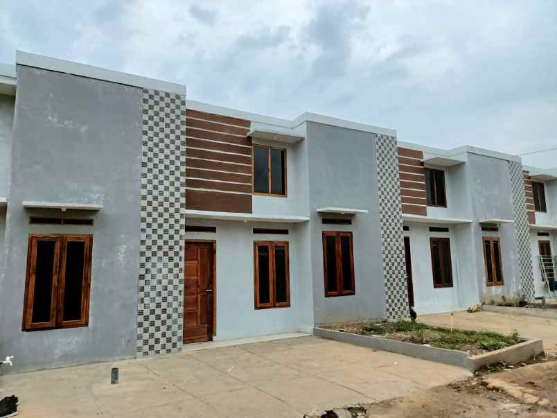 dijual rumah tenjo