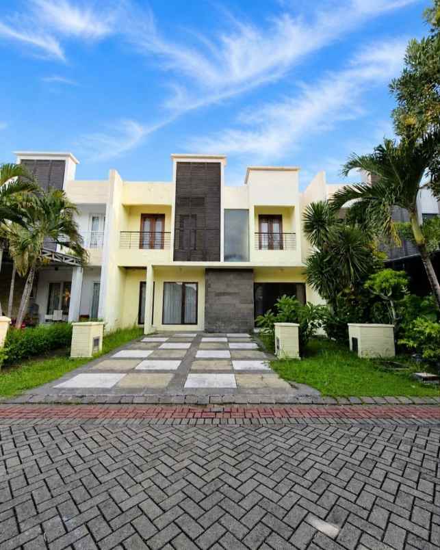 dijual rumah the mansion pakuwon indah