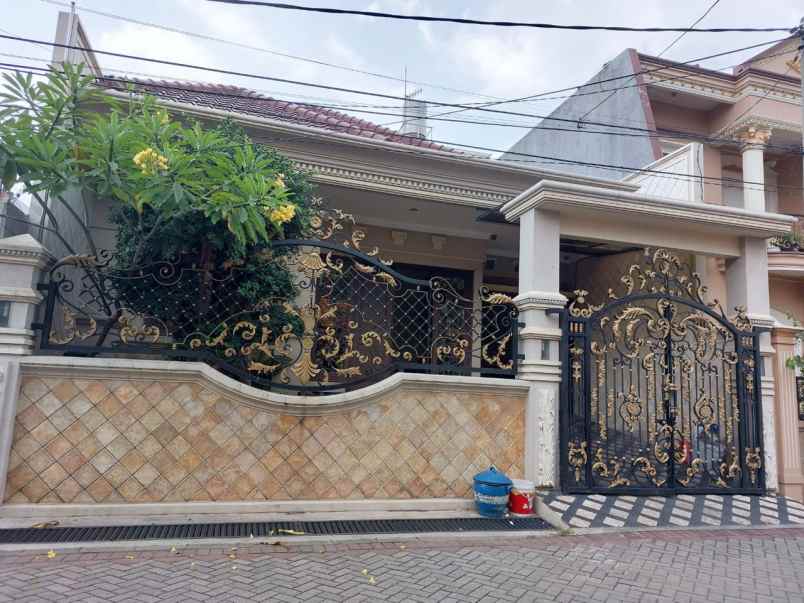 dijual rumah tidar