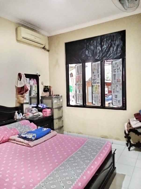 dijual rumah titian asri