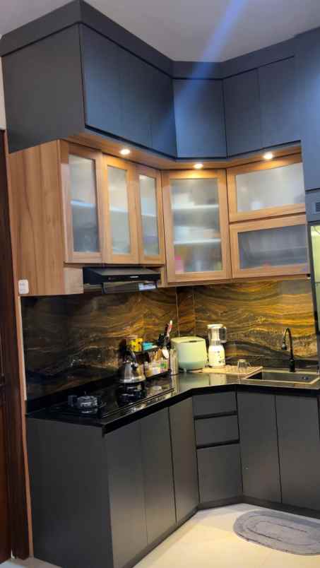 dijual rumah tugu cimanggis