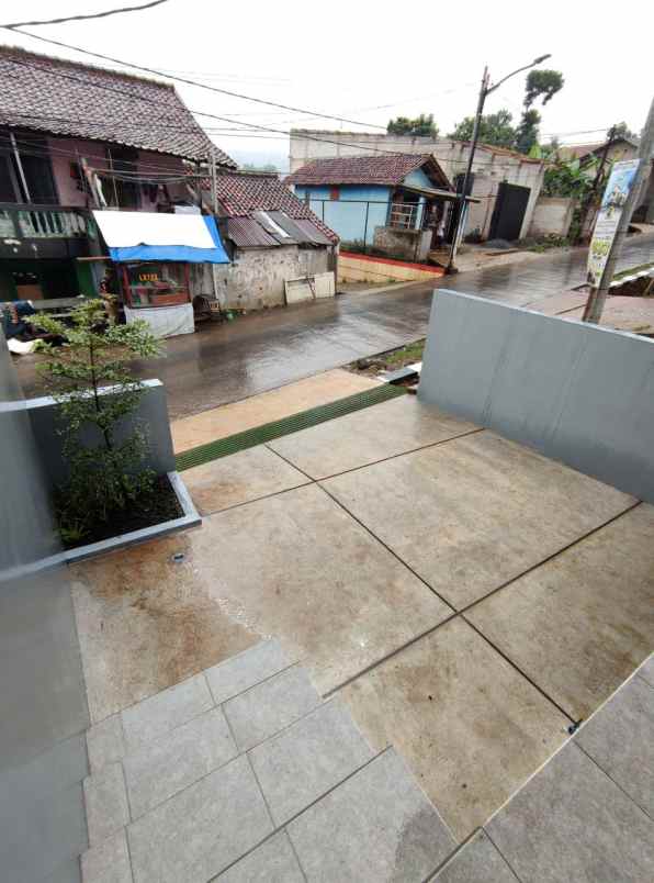 dijual rumah ujung berung bandung