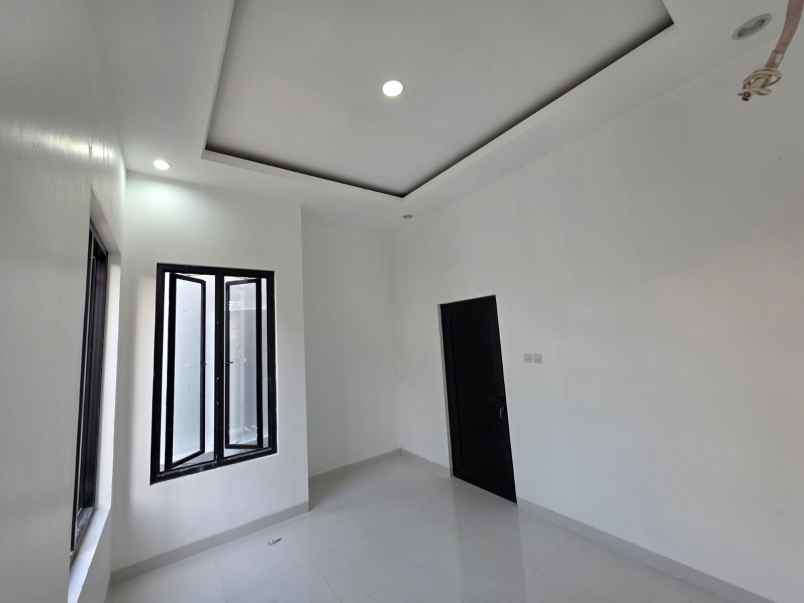 dijual rumah utan kayu