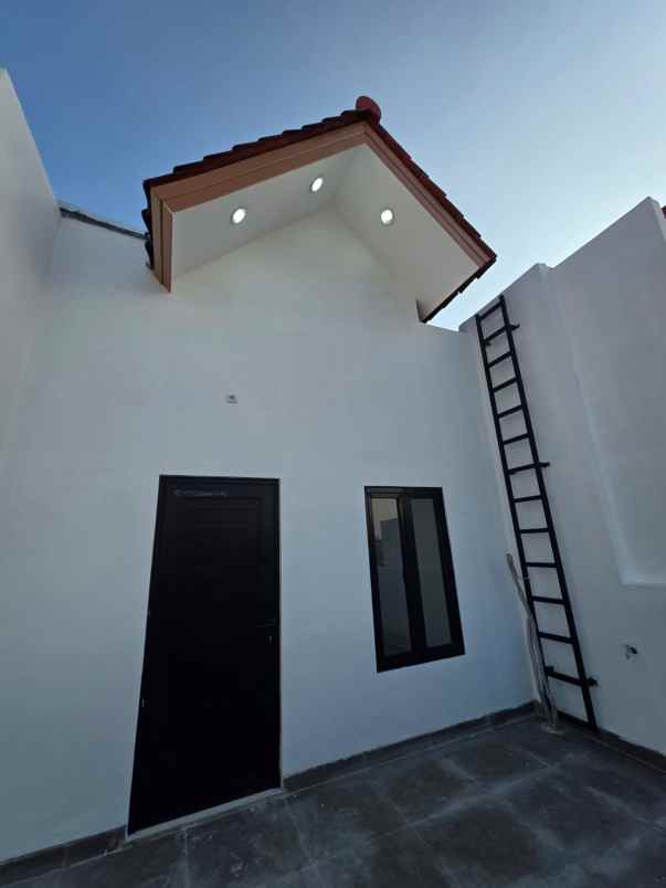 dijual rumah utan kayu