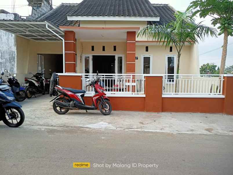 dijual rumah wagir