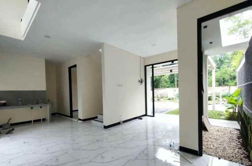 dijual rumah wedomartani