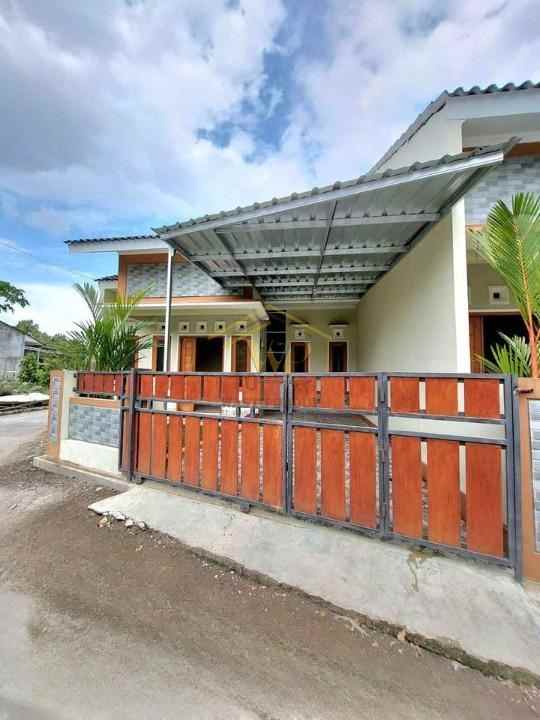 dijual rumah wedomartani