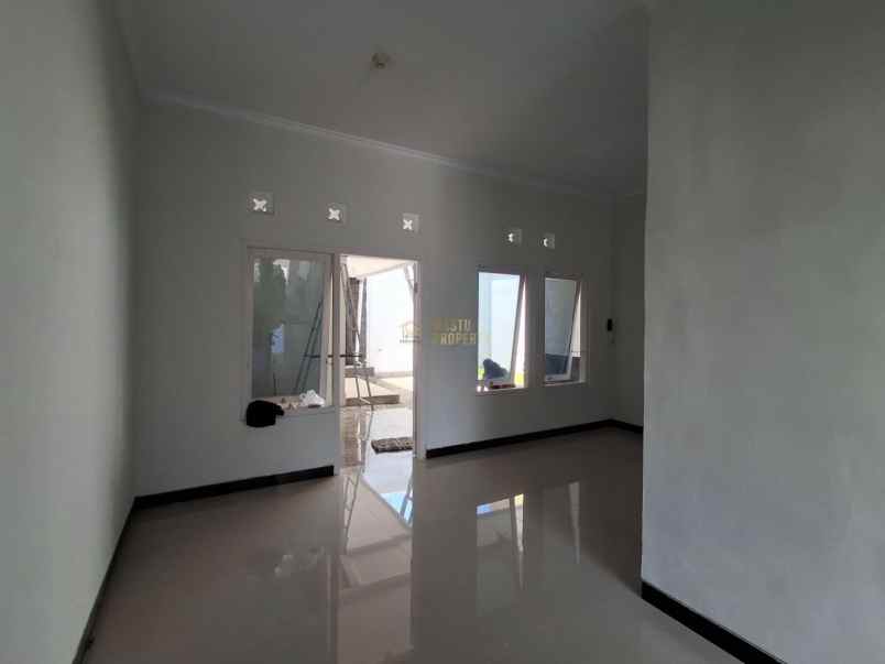 dijual rumah wedomartani