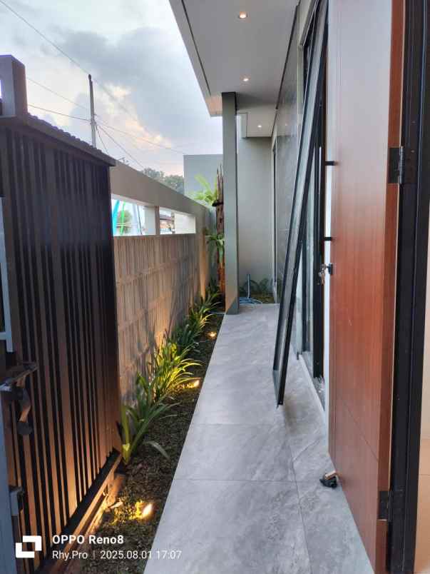 dijual rumah widodomartani ngemplak