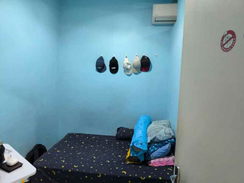 dijual rumah wisma lidah kulon