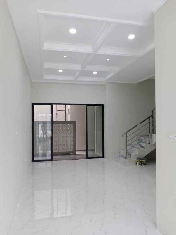 dijual rumah wisma mukti