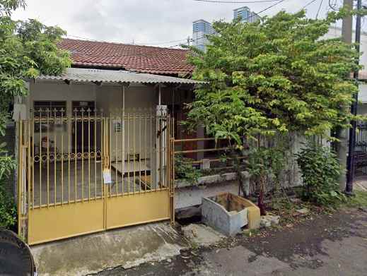 dijual rumah wisma permai barat