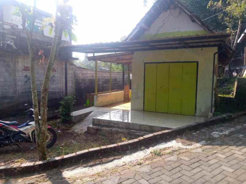 dijual tanah desa trawas kec trawas kab