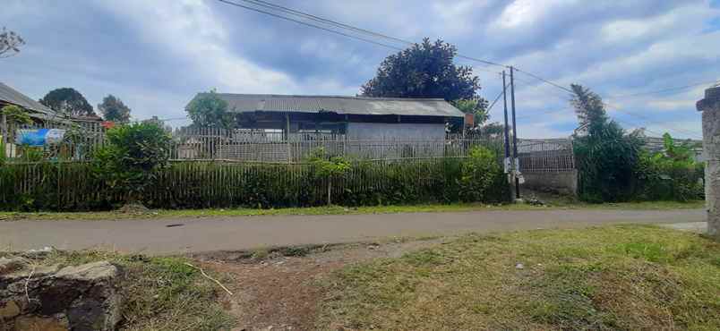 dijual tanah jalan barunagri