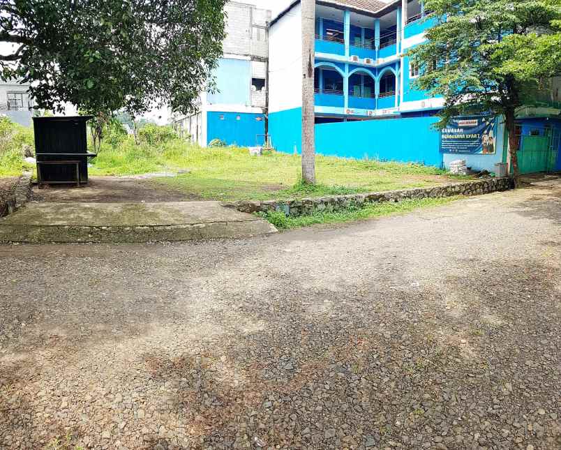 dijual tanah jalan raya kavling bri