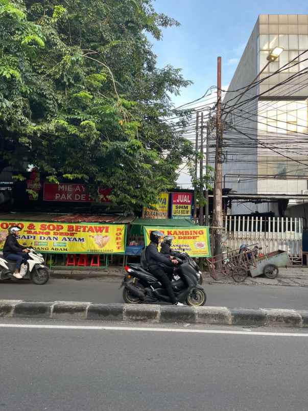 dijual tanah jalan raya kebayoran lama