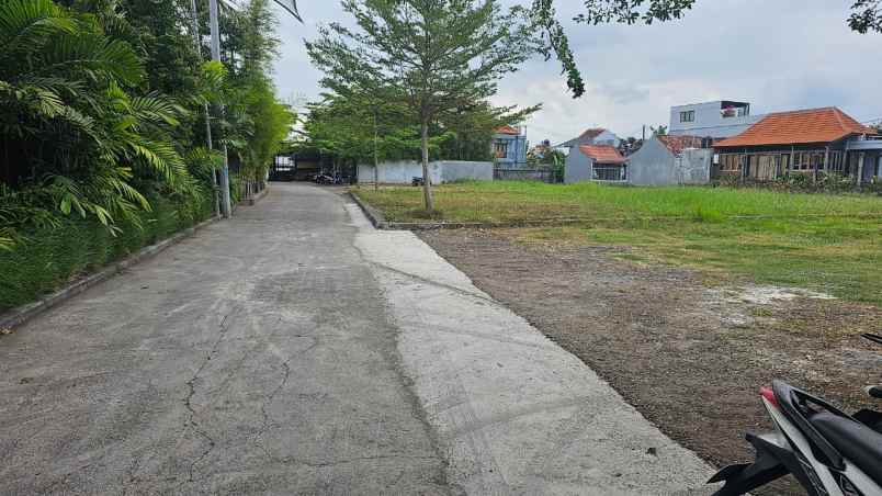 dijual tanah komersil lokasi canggu batubolong