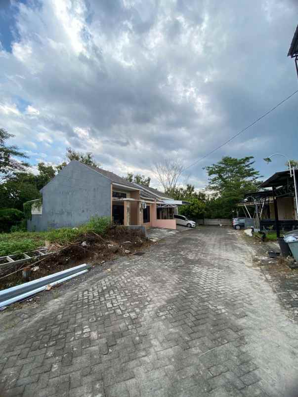 dijual tanah tembalang