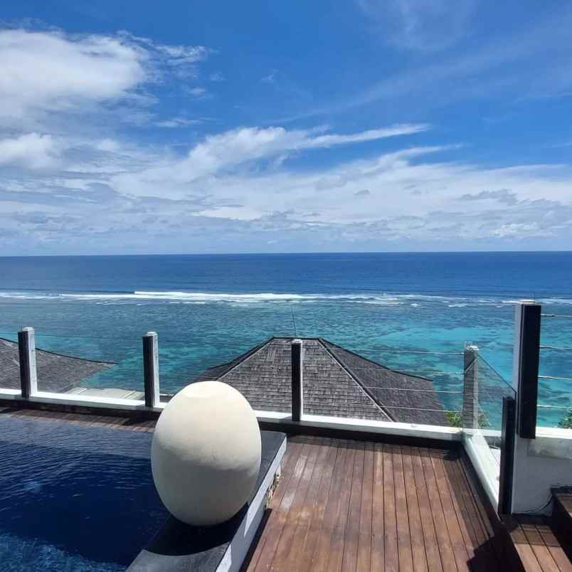 dijual villa jalan nusa dua kuta badung